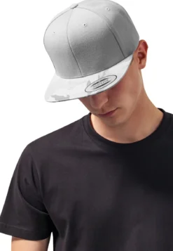 Urban Classics - Camo Visor - lippis, silver camo